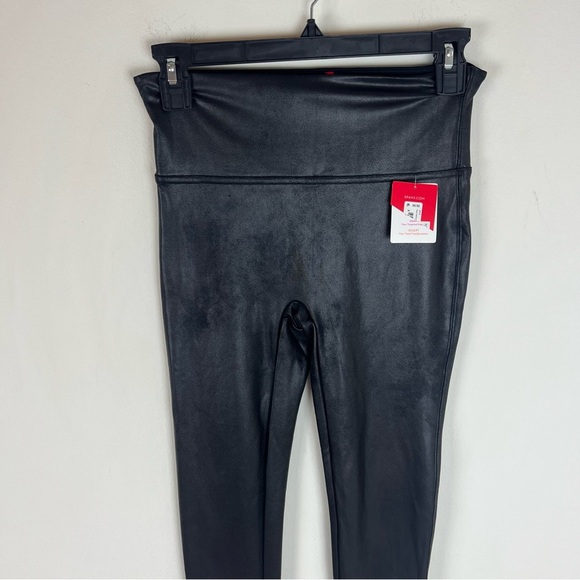 NWT SPANX Faux Leather Leggings Black Size M - Picture 5 of 10